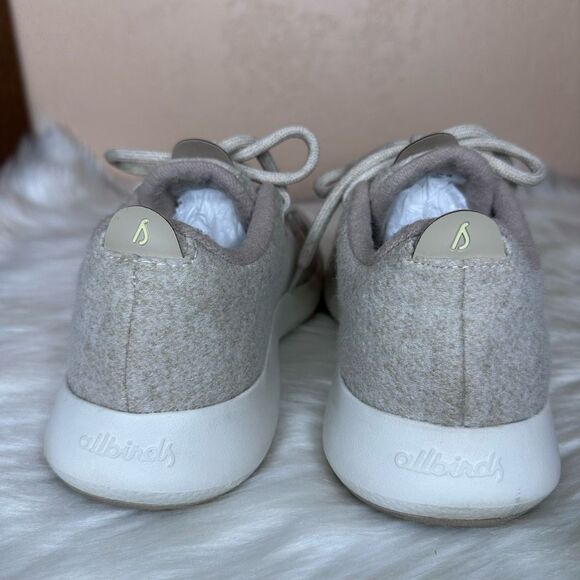 Allbirds Women's Wool Runner Mizzle in Stony Cream Size 8 - Picture 4 of 13